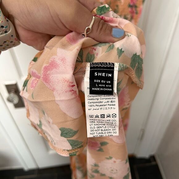 Floral Peach Dres - Picture 4 of 5